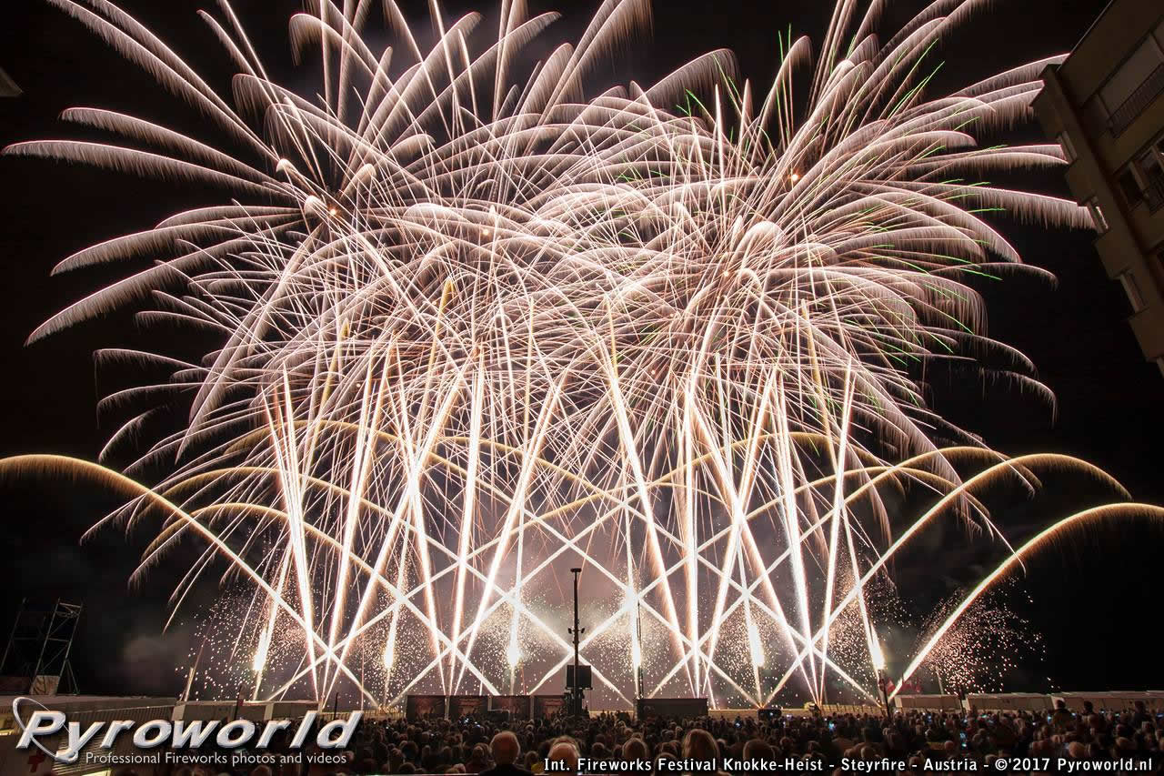 steyFire Feuerwerk Internationaal Vuurwerkfestival Knokke-Heist