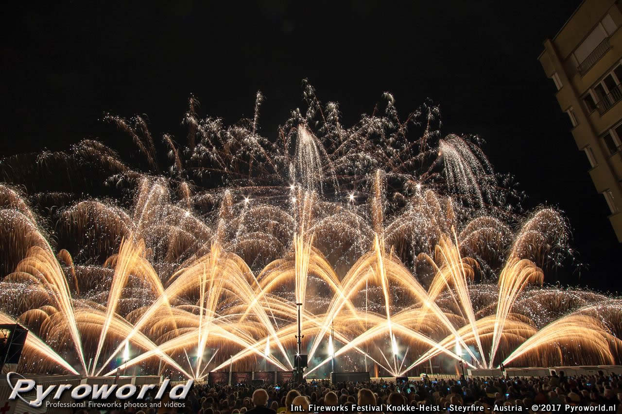 steyFire Feuerwerk Internationaal Vuurwerkfestival Knokke-Heist